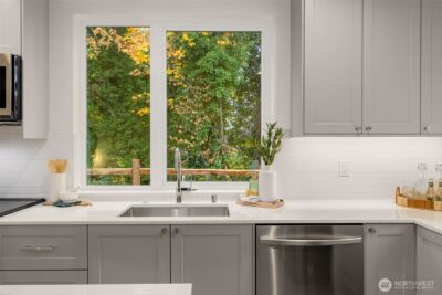 4411 21st Avenue SW, Seattle, WA 98106 - Photo 11