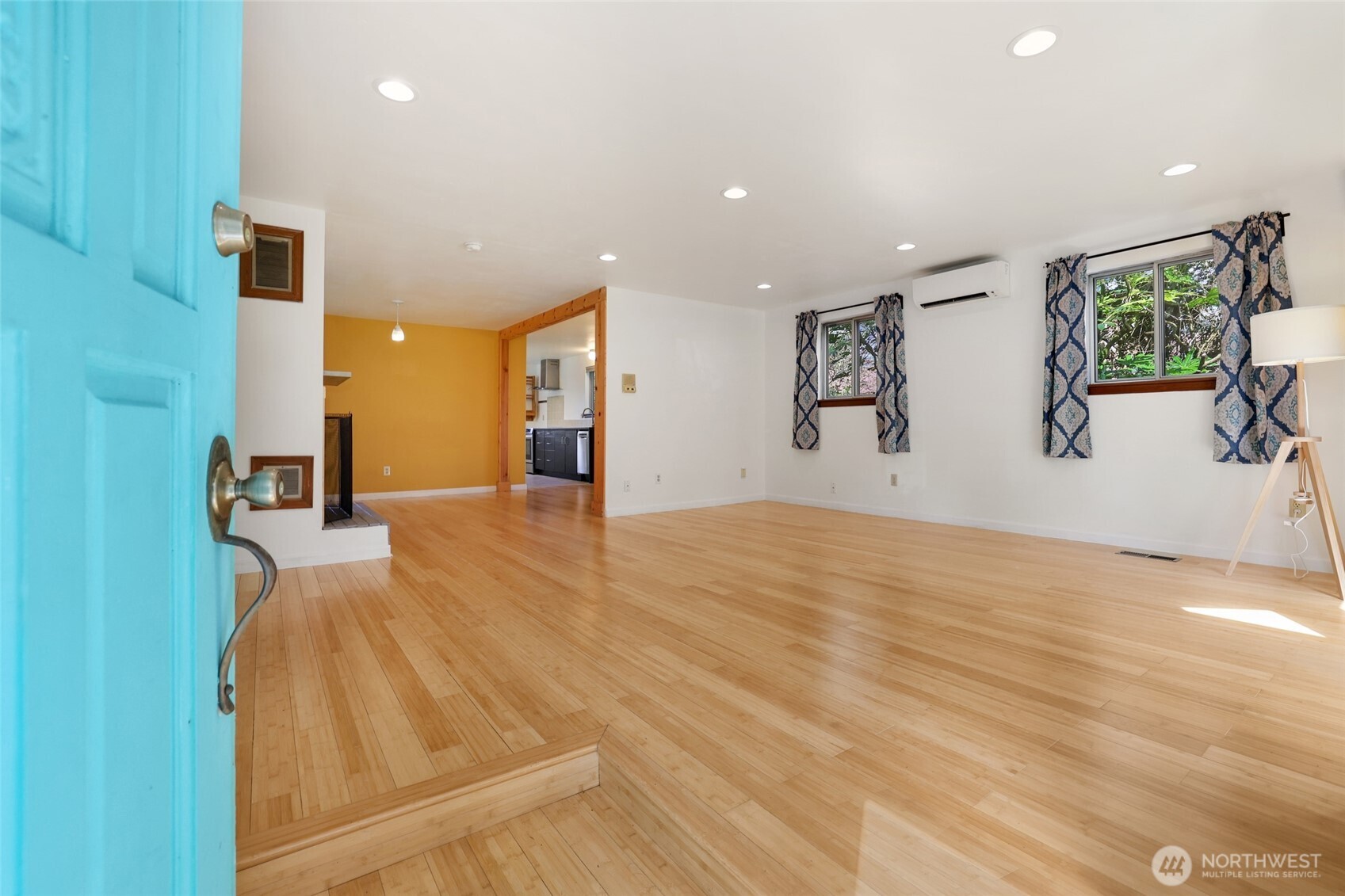 9210 S G Street , Tacoma, WA 98444