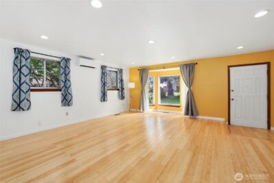 9210 S G Street , Tacoma, WA 98444 - Photo 7