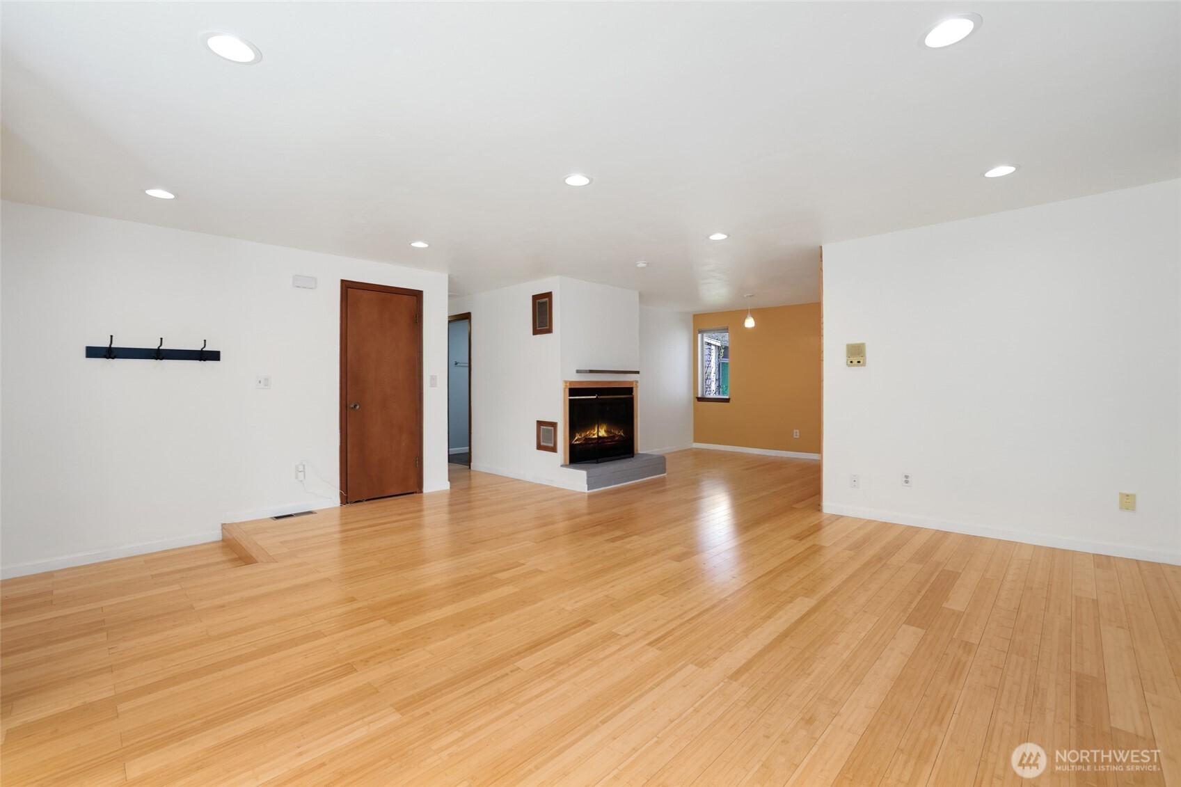 9210 S G Street , Tacoma, WA 98444