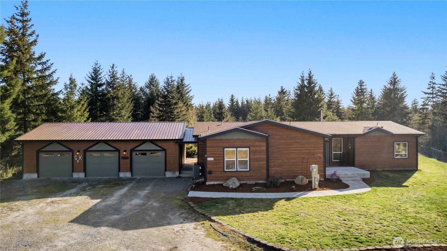 13113 Algyer Road SE, Rainier, WA 98576