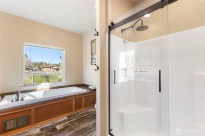 13113 Algyer Road SE, Rainier, WA 98576 - Photo 17