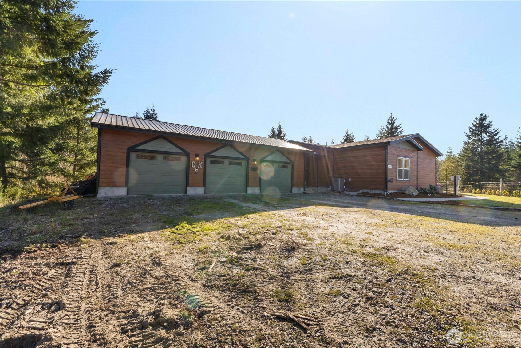 13113 Algyer Road SE, Rainier, WA 98576