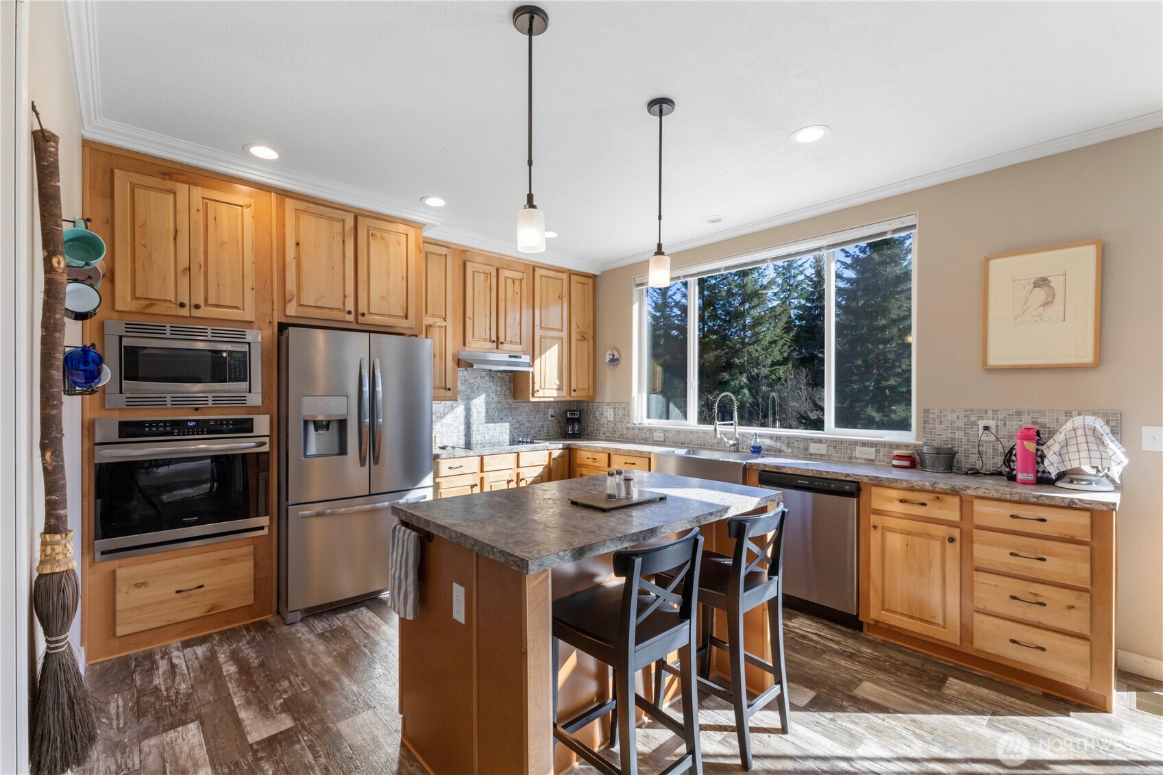 13113 Algyer Road SE, Rainier, WA 98576