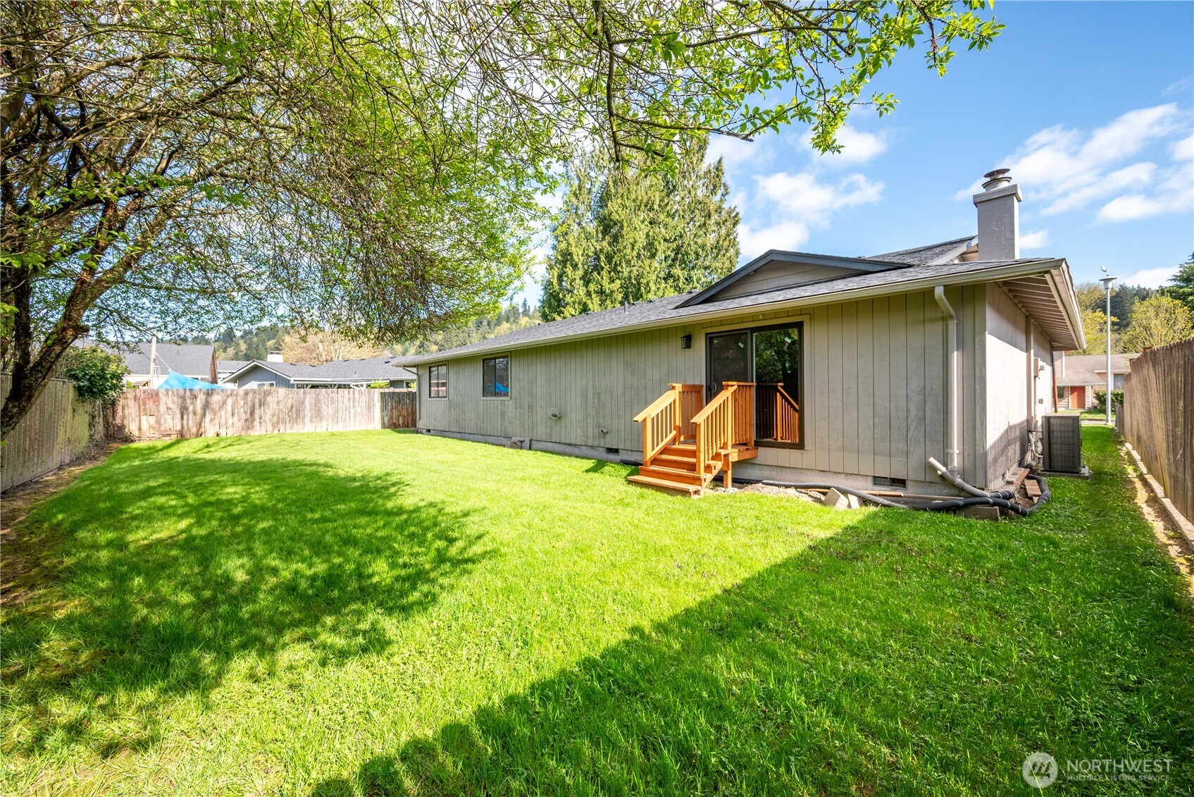 5628 Finch Drive , Longview, WA 98632