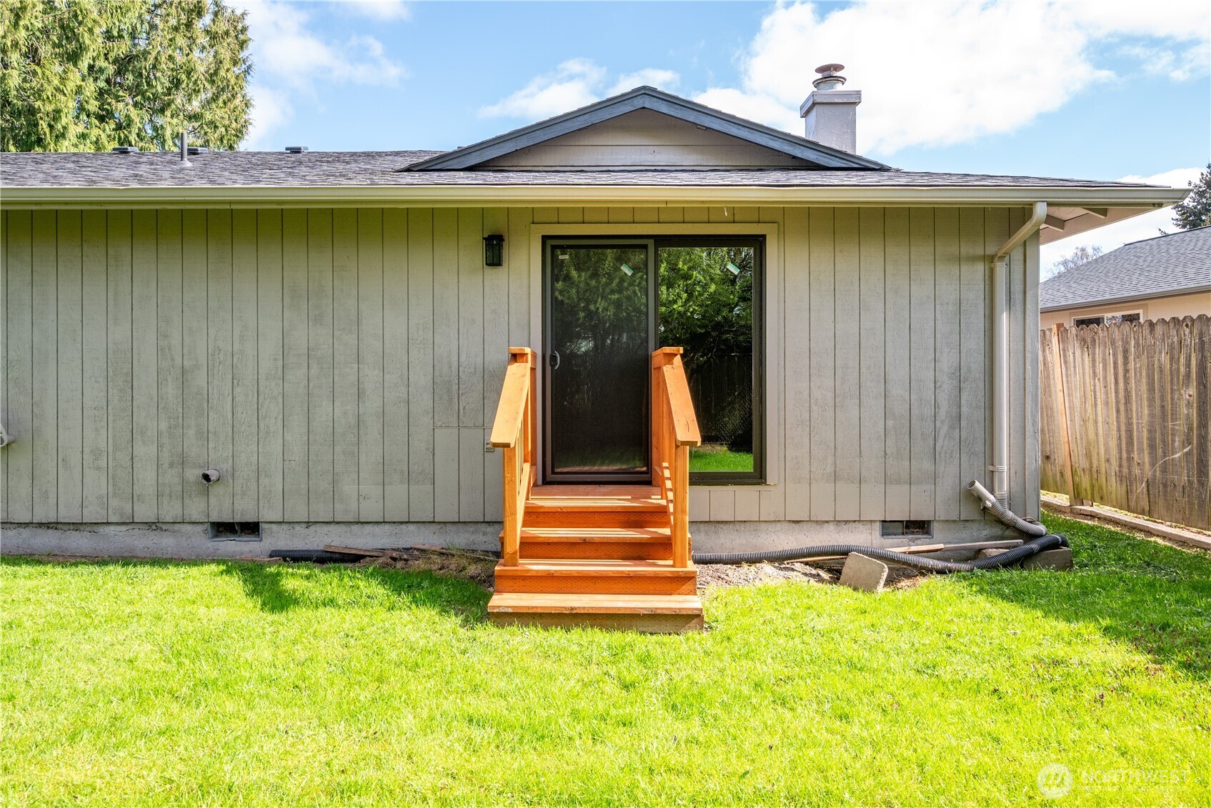5628 Finch Drive , Longview, WA 98632