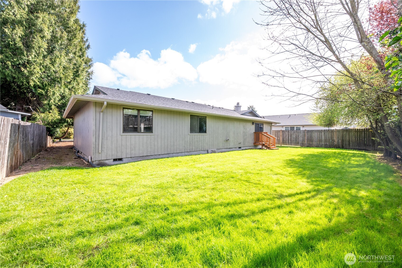 5628 Finch Drive , Longview, WA 98632