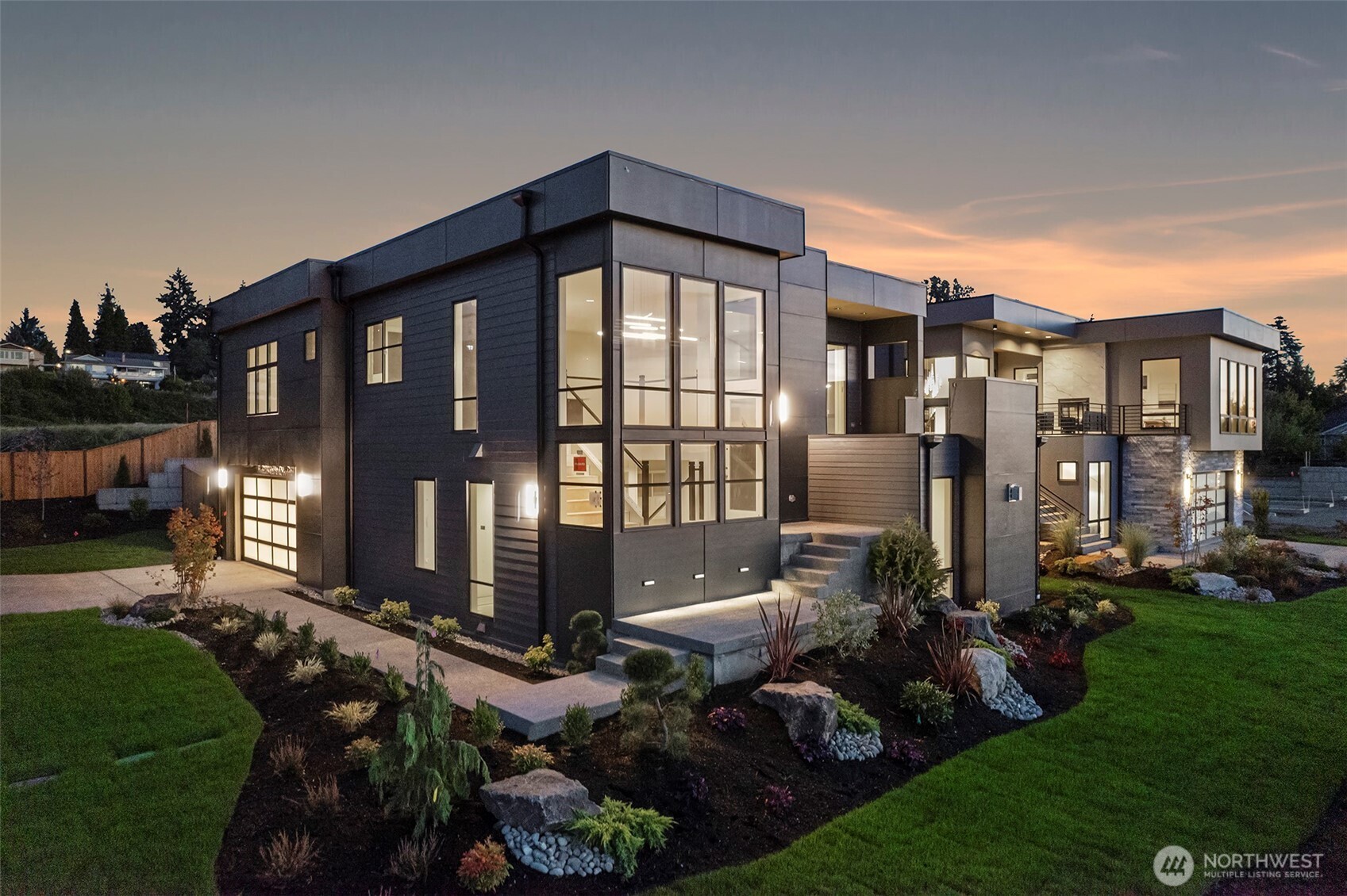 1422 Sequalish Street , Steilacoom, WA 98388