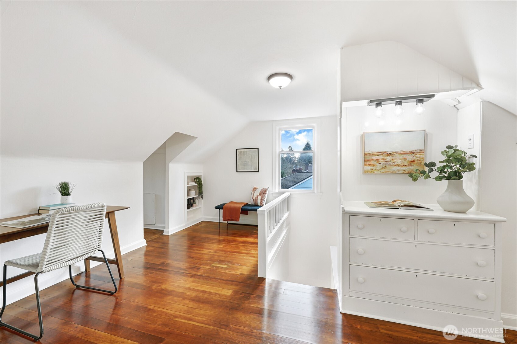 14321 37th Avenue NE, Seattle, WA 98125