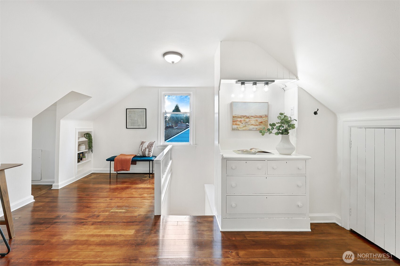 14321 37th Avenue NE, Seattle, WA 98125