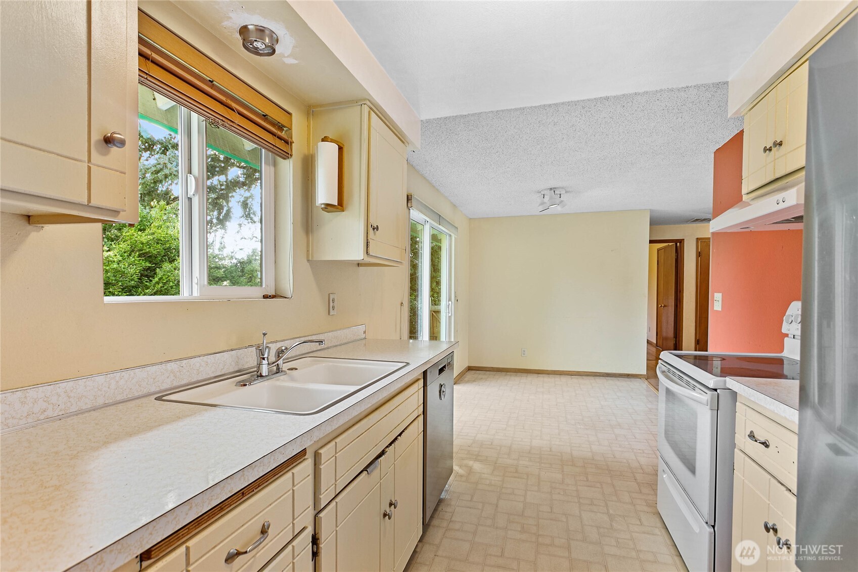 2202 Mill Avenue , Bellingham, WA 98225