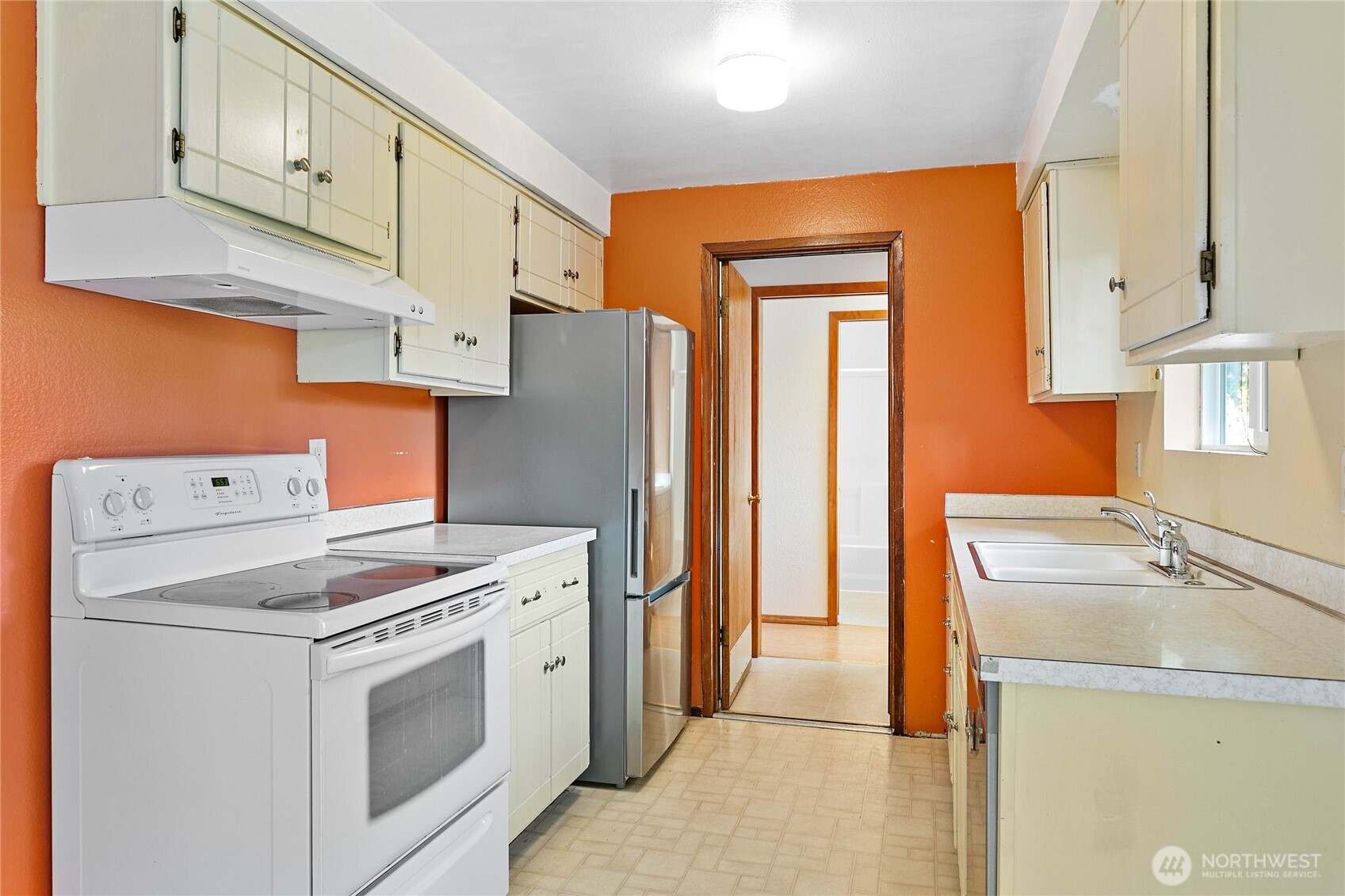 2202 Mill Avenue , Bellingham, WA 98225