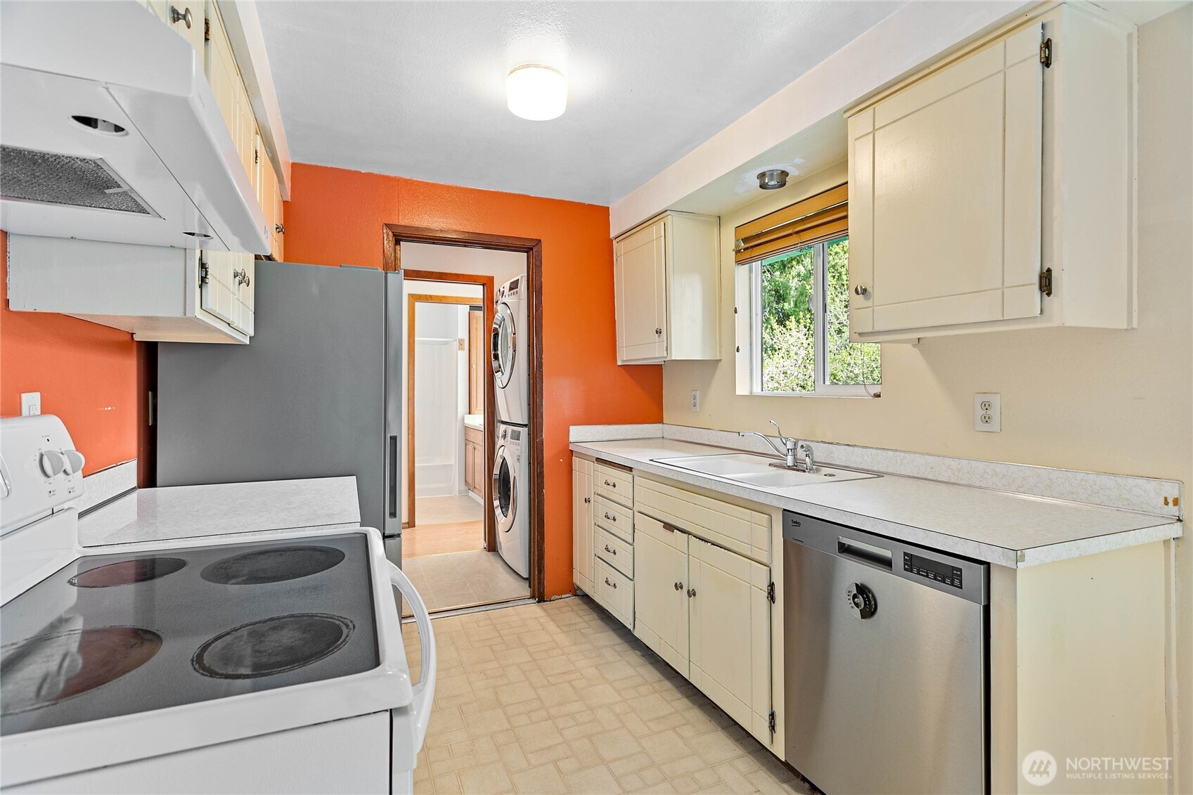 2202 Mill Avenue , Bellingham, WA 98225