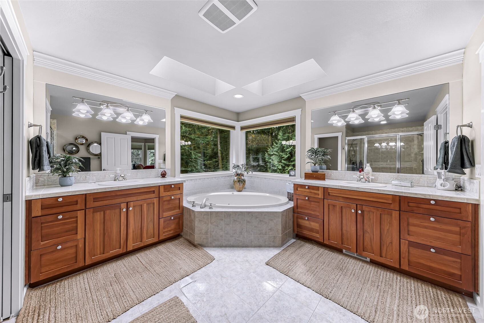 18210 218th Avenue NE, Woodinville, WA 98077