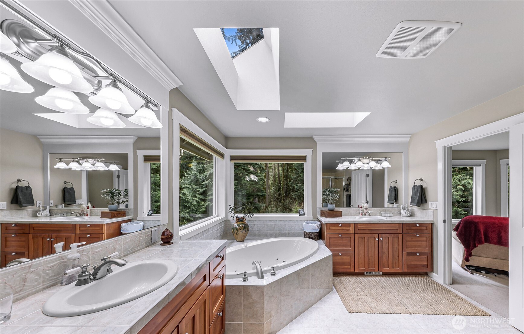 18210 218th Avenue NE, Woodinville, WA 98077