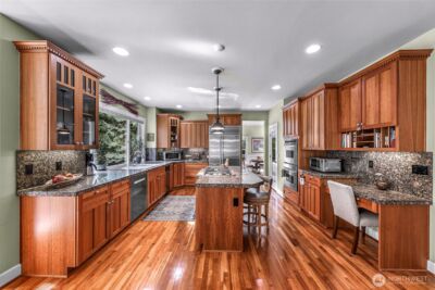 18210 218th Avenue NE, Woodinville, WA 98077 - Photo 9