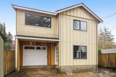 8109 34th Avenue SW #B, Seattle, WA 98126 - Photo 2