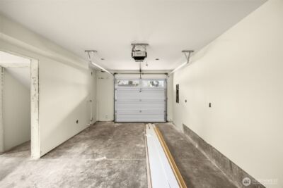 8109 34th Avenue SW #B, Seattle, WA 98126 - Photo 4