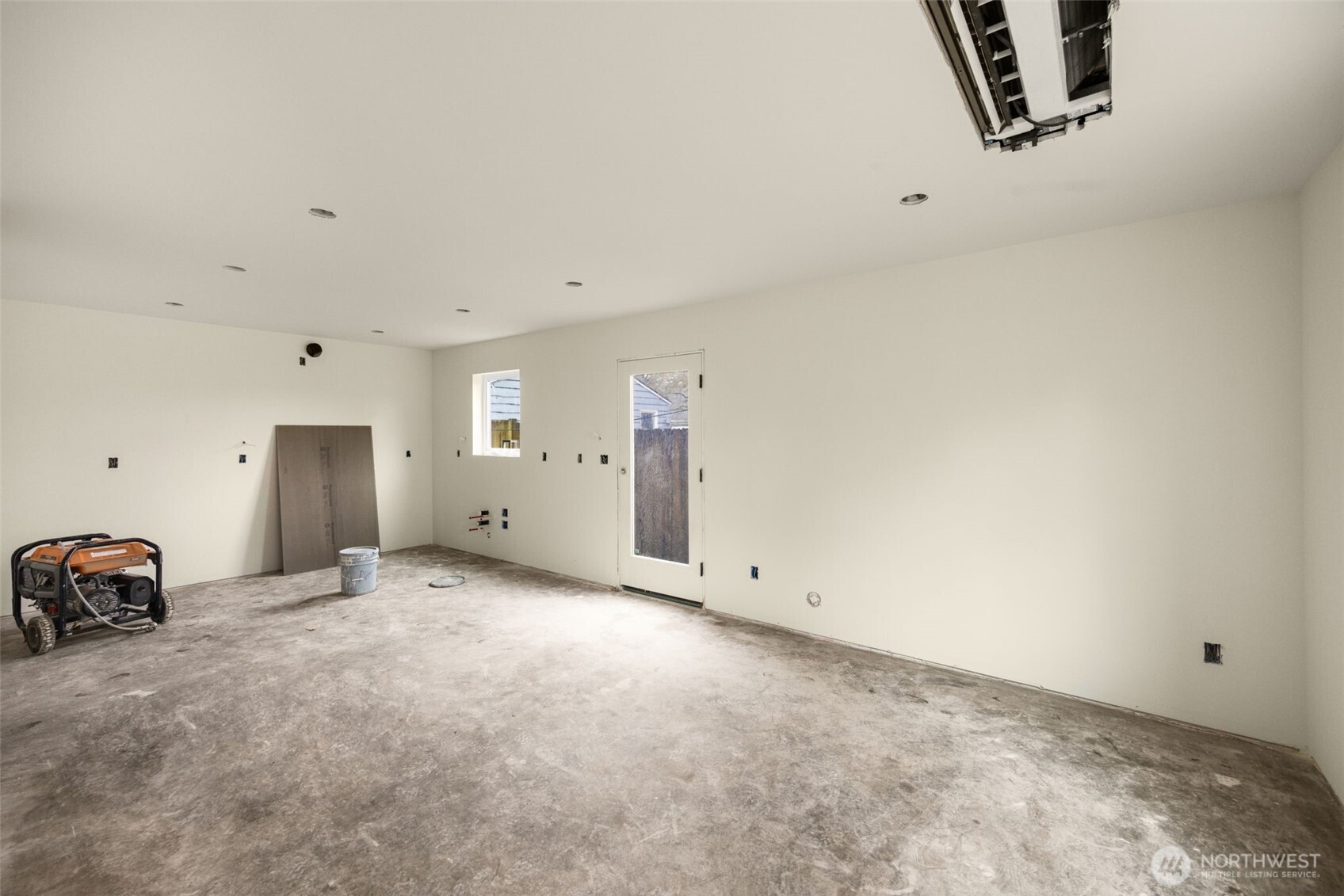 8109 34th Avenue SW #B, Seattle, WA 98126