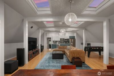 803 E Prospect Street , Seattle, WA 98102-4316 - Photo 27