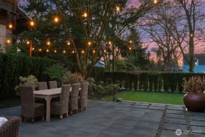 803 E Prospect Street , Seattle, WA 98102-4316 - Photo 34