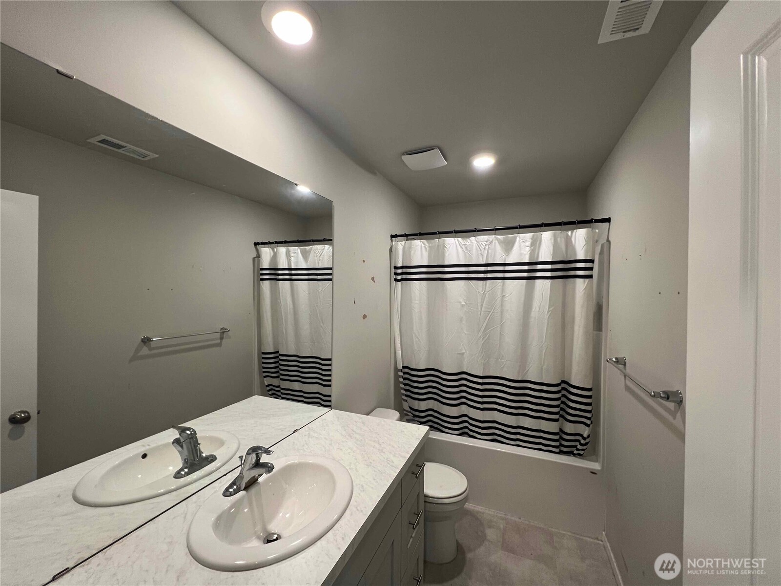 4262 Pronghorn Place , Bremerton, WA 98310