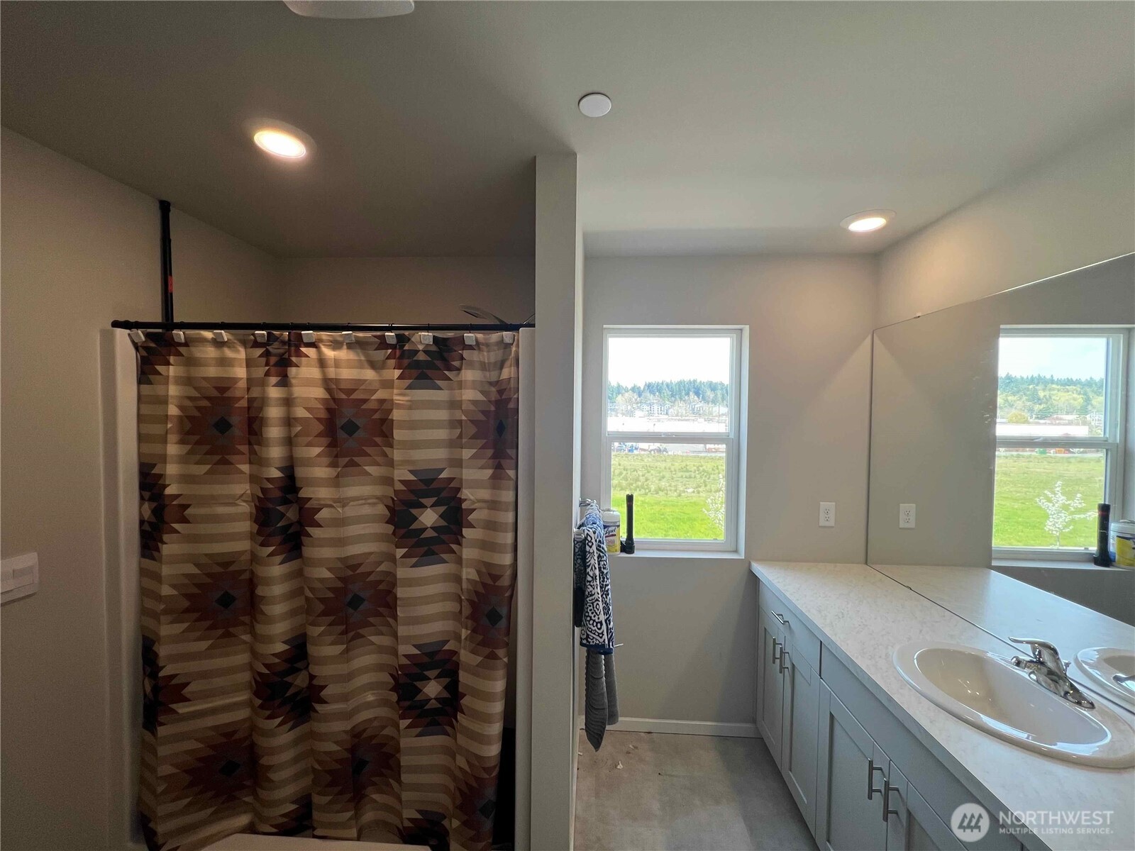 4262 Pronghorn Place , Bremerton, WA 98310