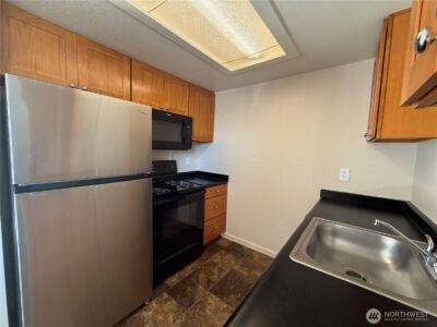4027 S Warner Street , Tacoma, WA 98409 - Photo 6