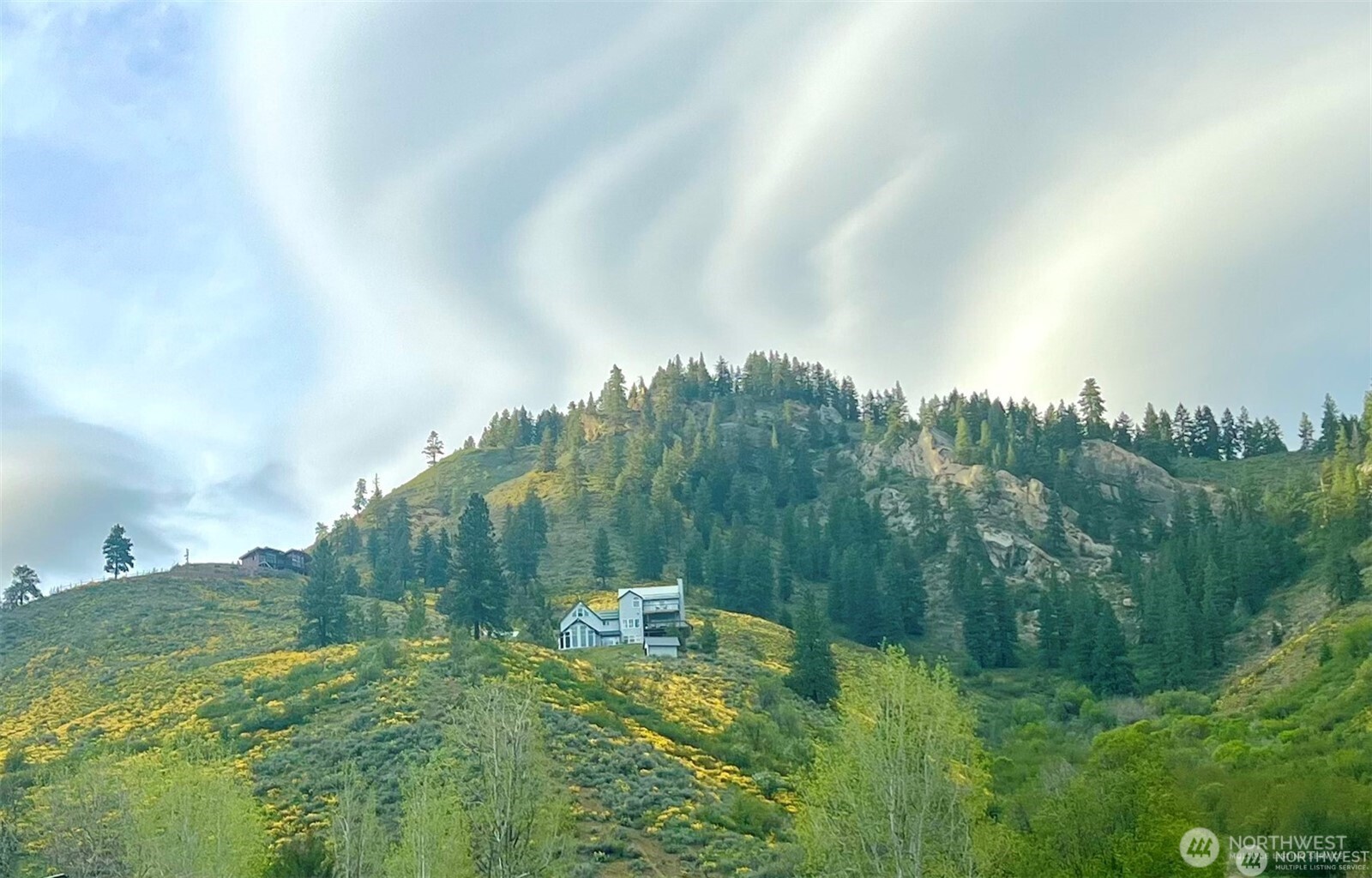 9505 Plateau Road , Cashmere, WA 98815