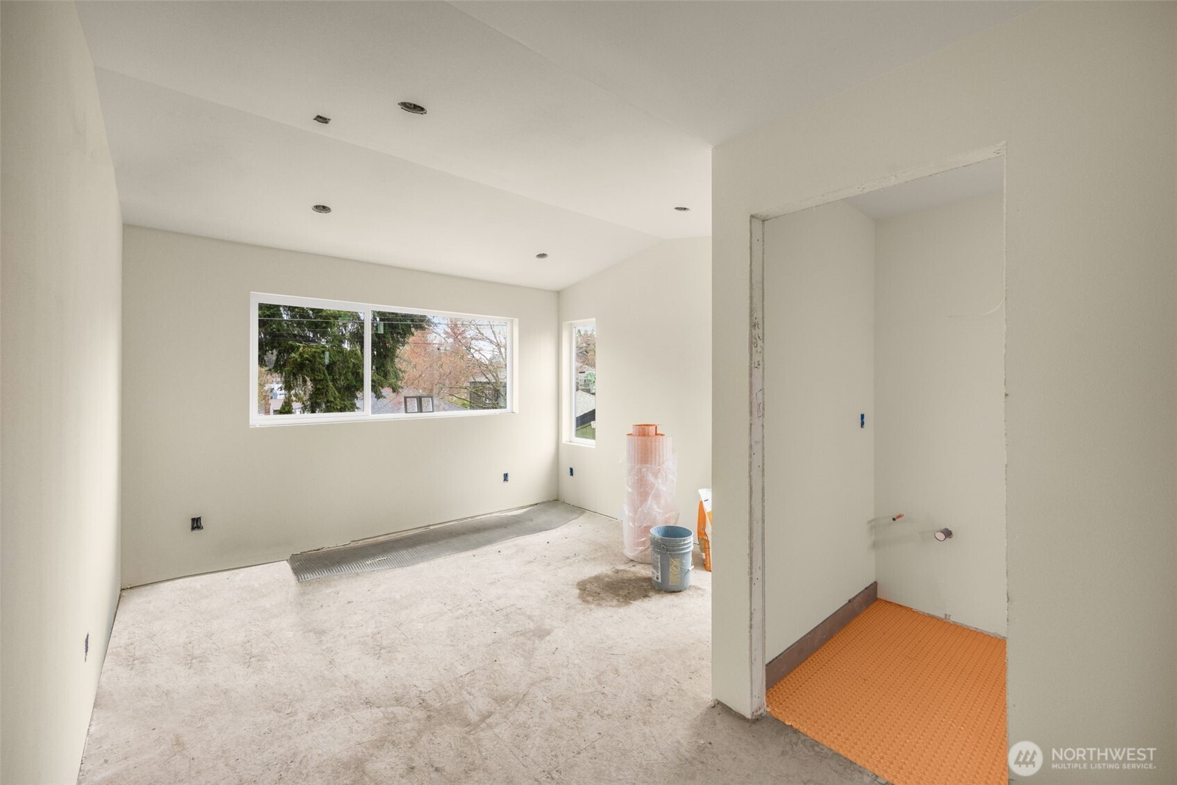 8109 34th Avenue SW #B, Seattle, WA 98126