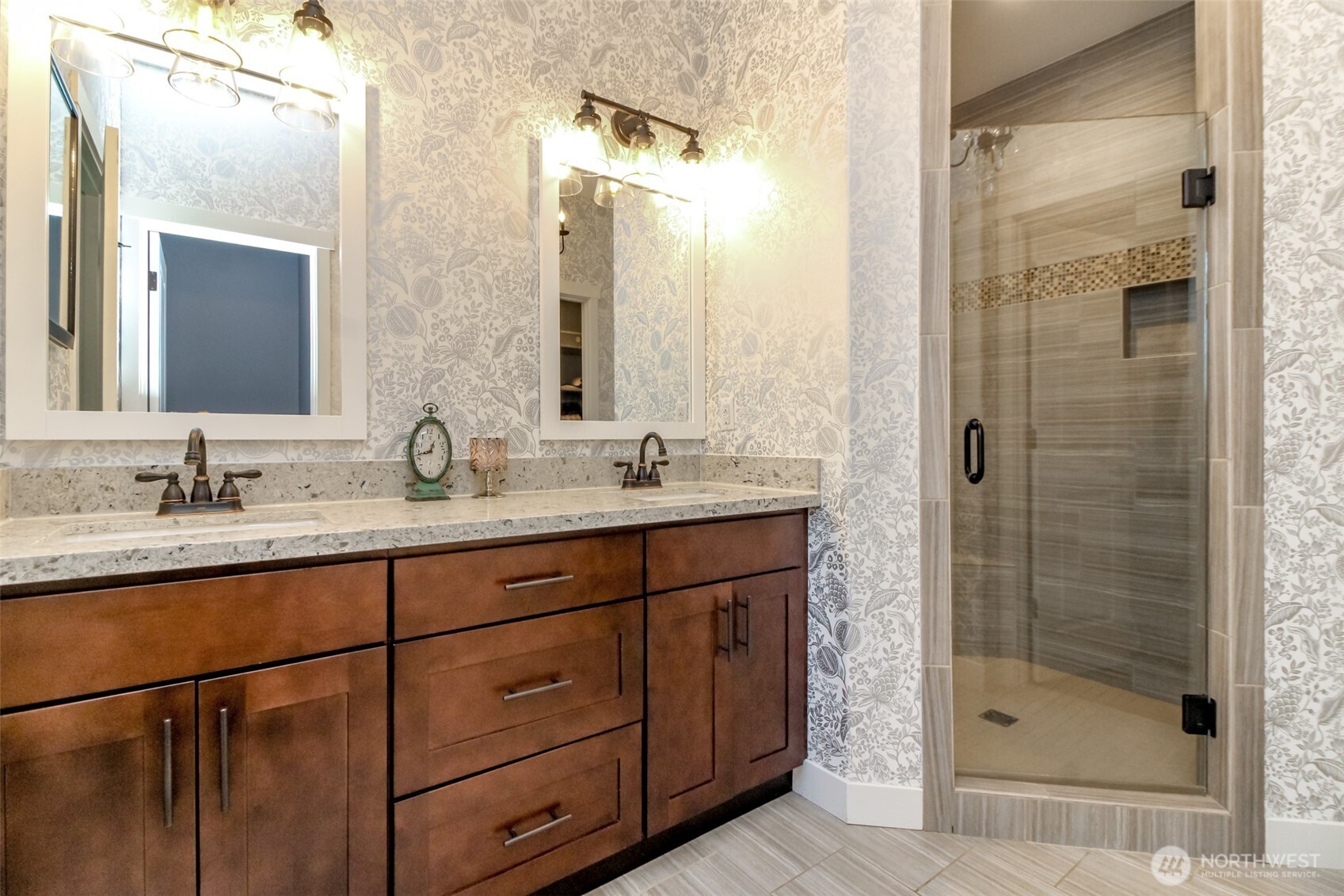 2927 Fenmoor Lane SE, Olympia, WA 98501