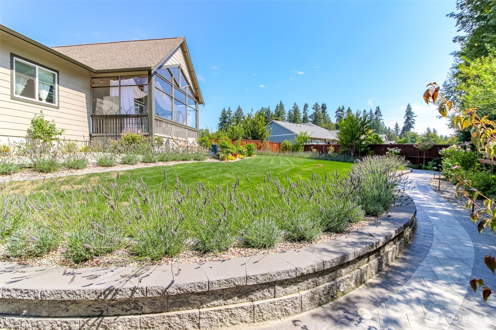 2927 Fenmoor Lane SE, Olympia, WA 98501