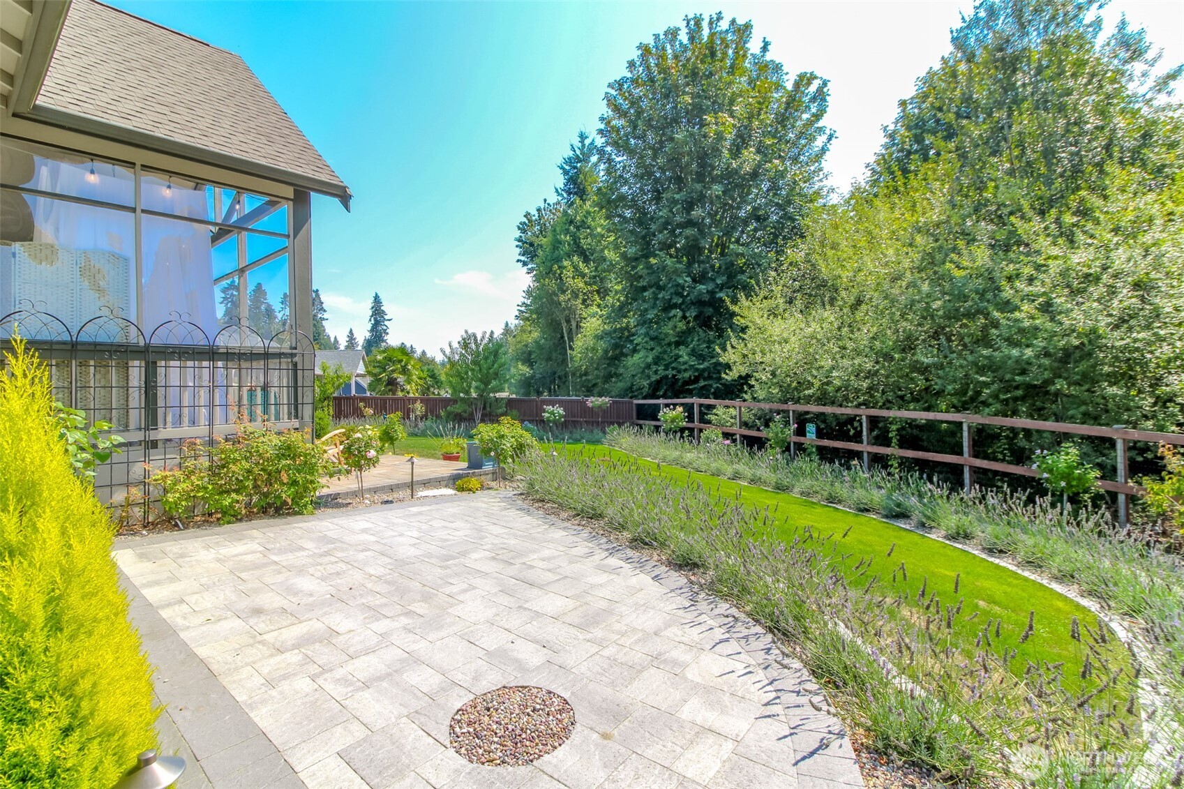 2927 Fenmoor Lane SE, Olympia, WA 98501