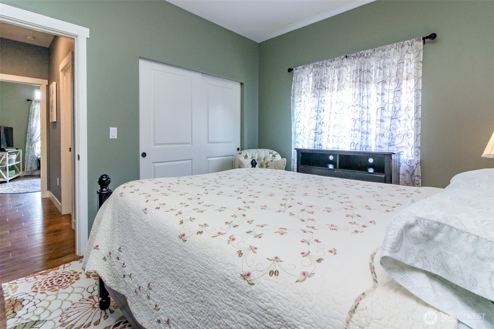 2927 Fenmoor Lane SE, Olympia, WA 98501