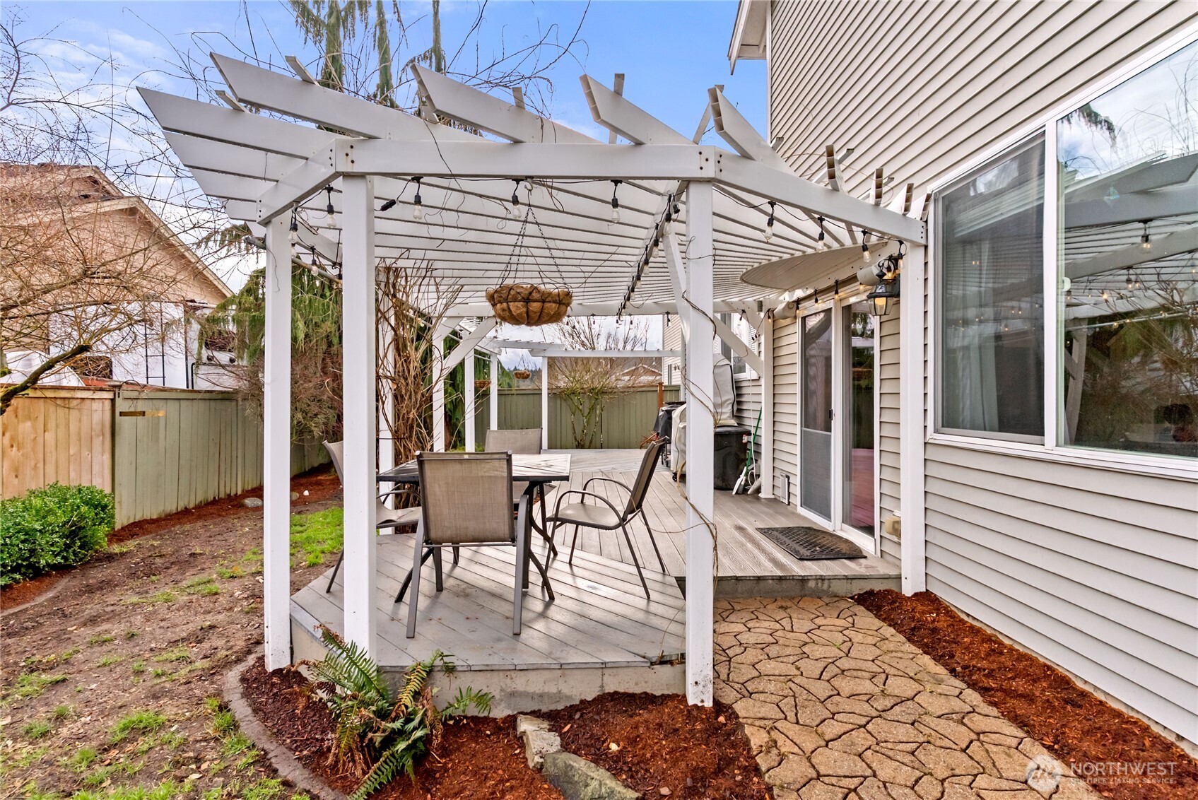 10018 Cascadian Avenue SE, Yelm, WA 98597