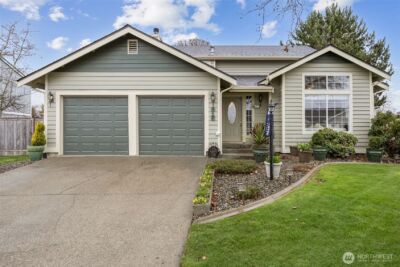 915 129th Street Ct E, Tacoma, WA 98445