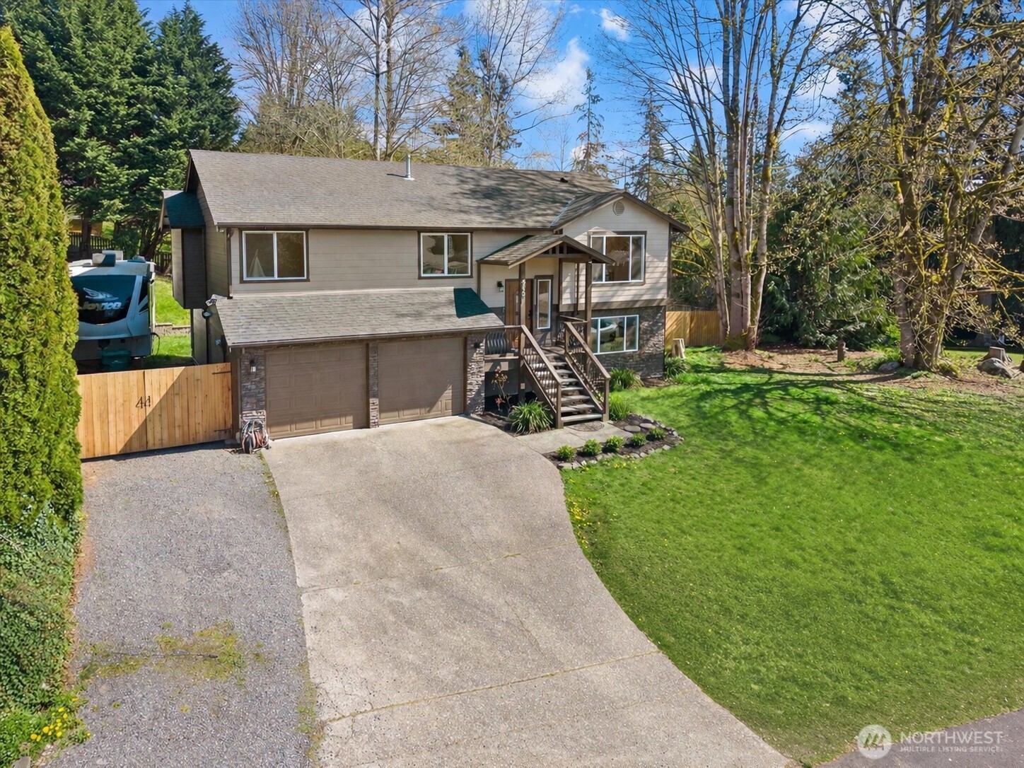 2431 110th Dr SE , Lake Stevens, WA 98258