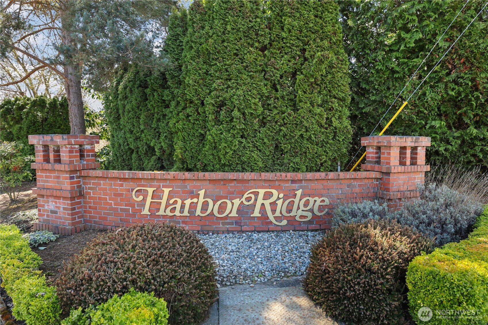 4313 Harbor Ridge Road NE, Tacoma, WA 98422