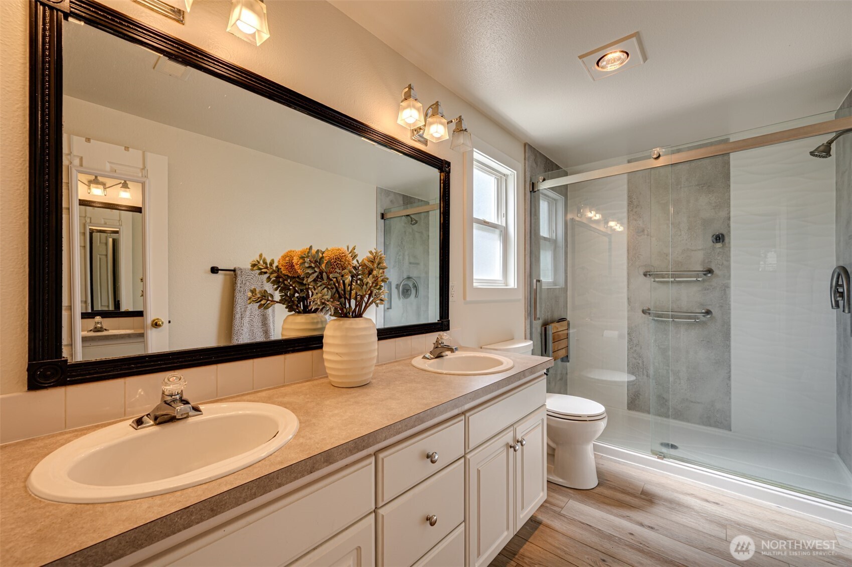 14711 NW 7th Place , Vancouver, WA 98685