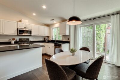 14711 NW 7th Place , Vancouver, WA 98685 - Photo 8