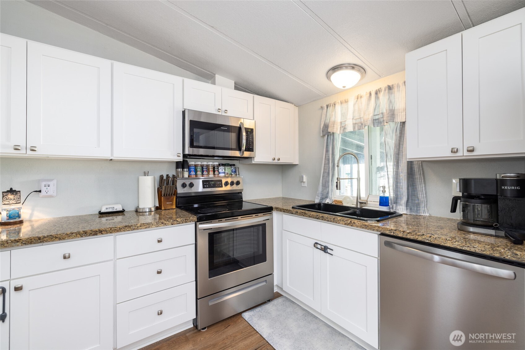 212 Gibson Street , Sedro Woolley, WA 98284