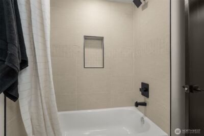 7017 NE 155th Place , Kenmore, WA 98028 - Photo 20