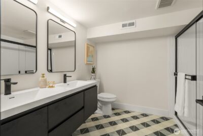 7017 NE 155th Place , Kenmore, WA 98028 - Photo 23