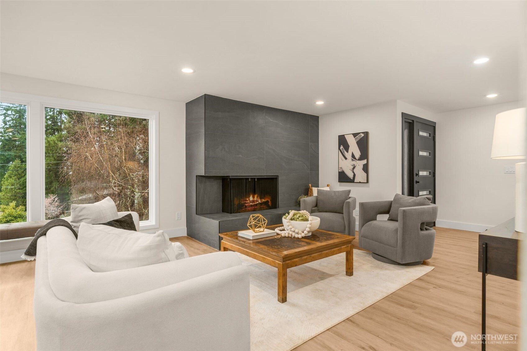 7017 NE 155th Place , Kenmore, WA 98028