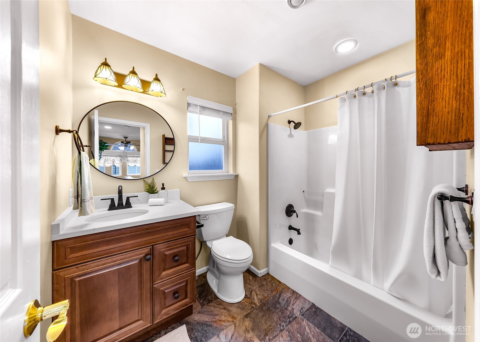 1458 Sweetbay Court , Bellingham, WA 98229