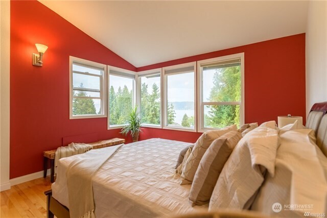 4056 172nd Place SE, Bellevue, WA 98008