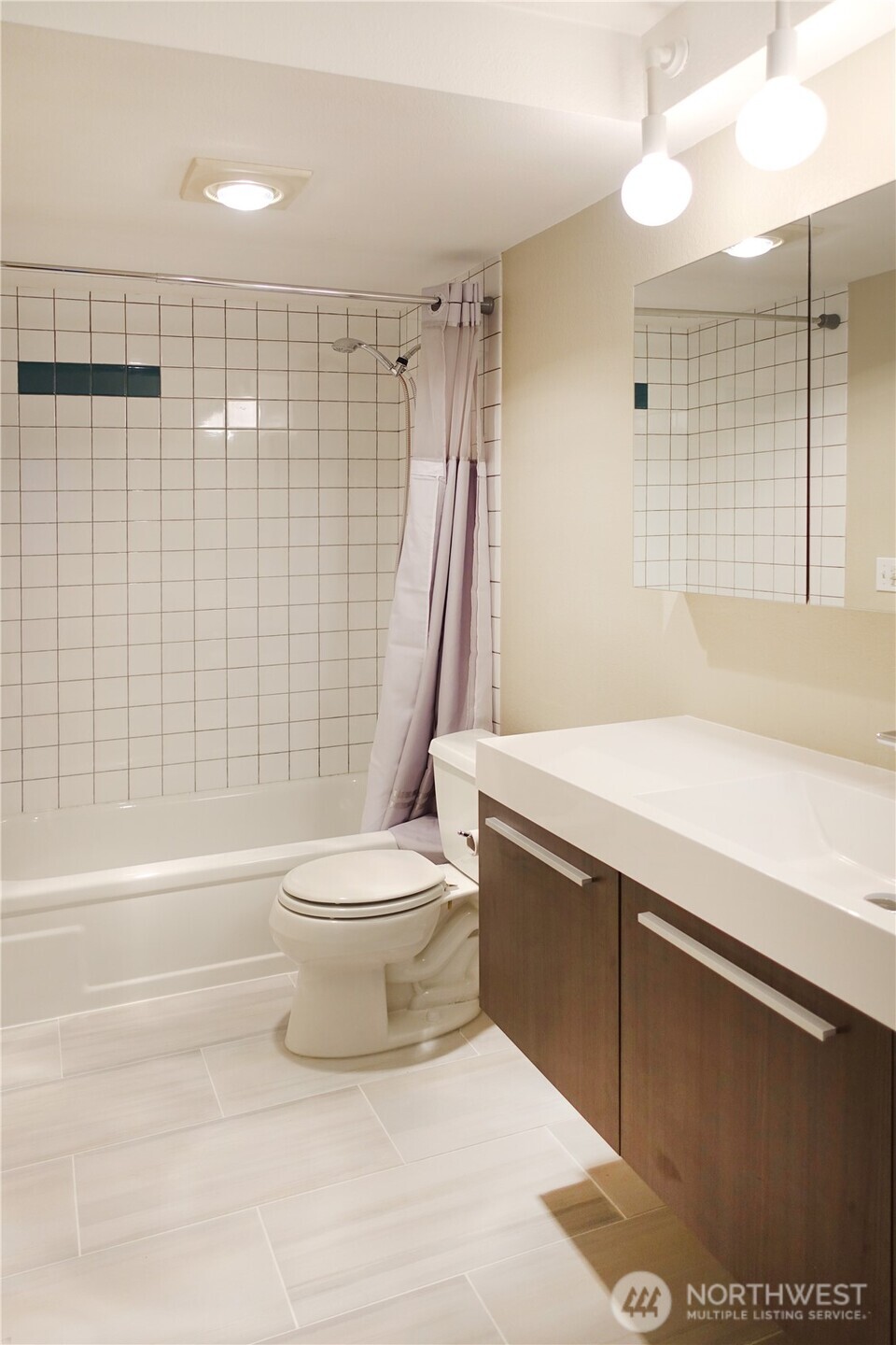 4056 172nd Place SE, Bellevue, WA 98008