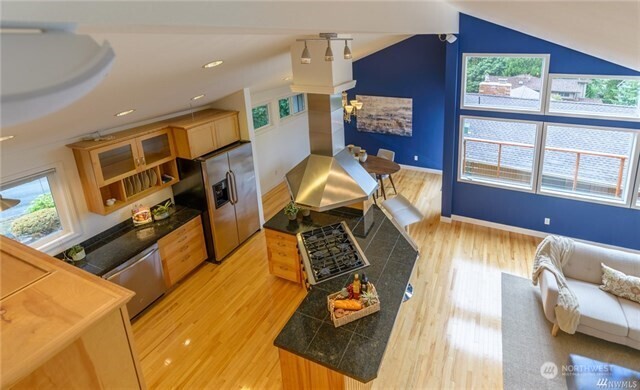 4056 172nd Place SE, Bellevue, WA 98008