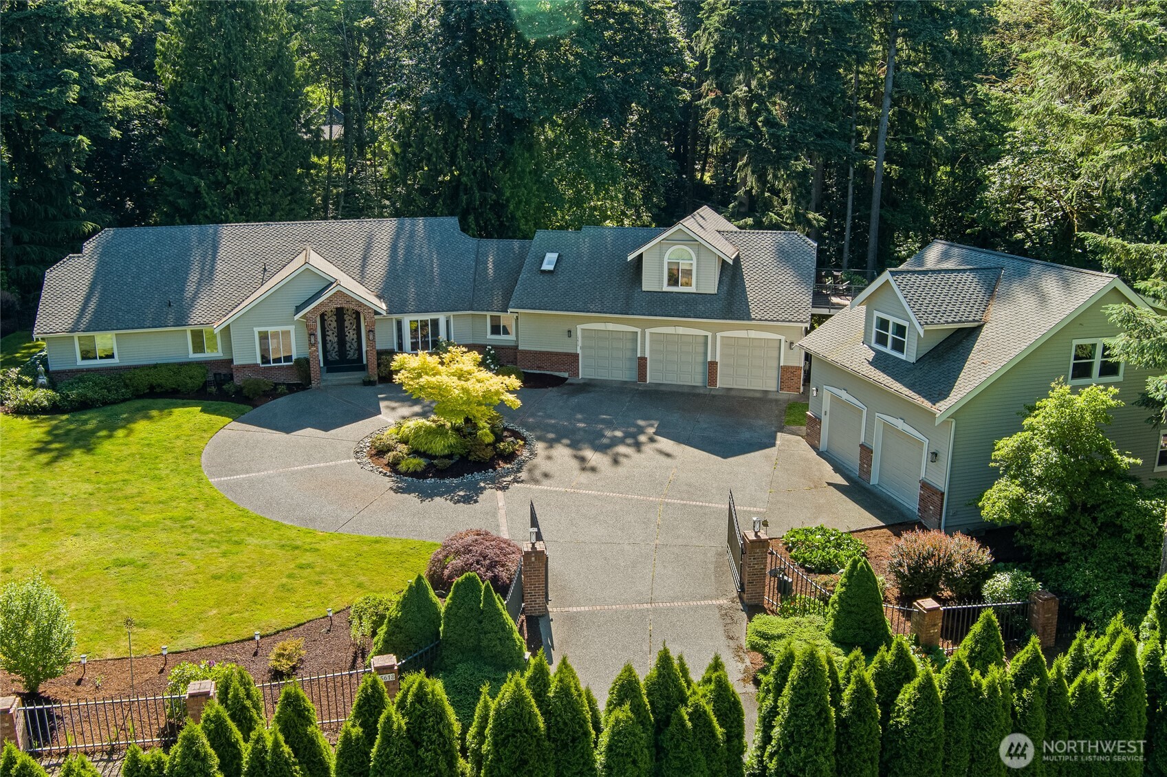 15618 163rd Avenue NE, Woodinville, WA 98072