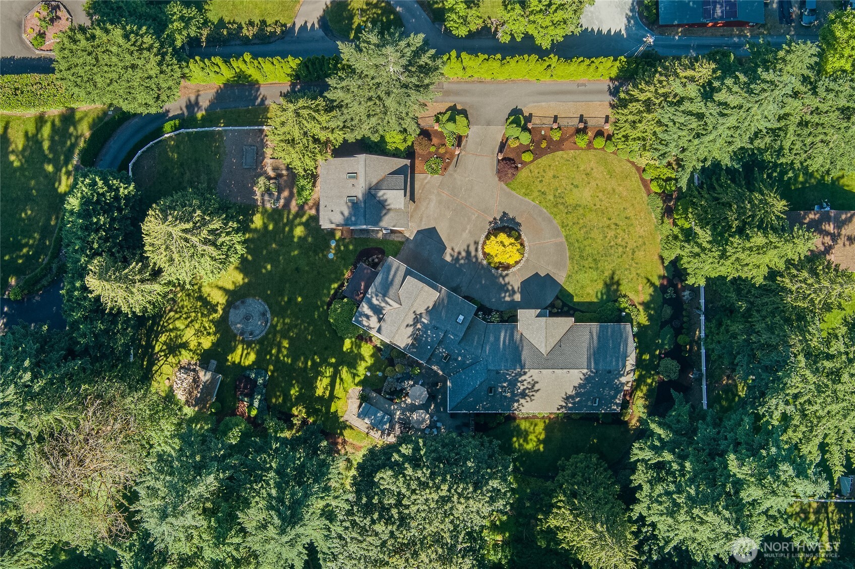 15618 163rd Avenue NE, Woodinville, WA 98072